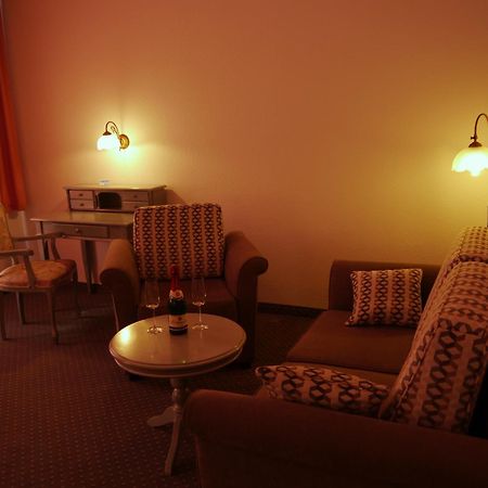Hotel Esplanade Garni Ostseebad Kühlungsborn 객실 사진